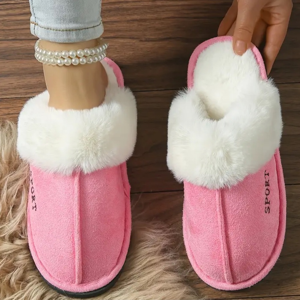 🔥🔥🆕Cozy Pink Fur Slippers